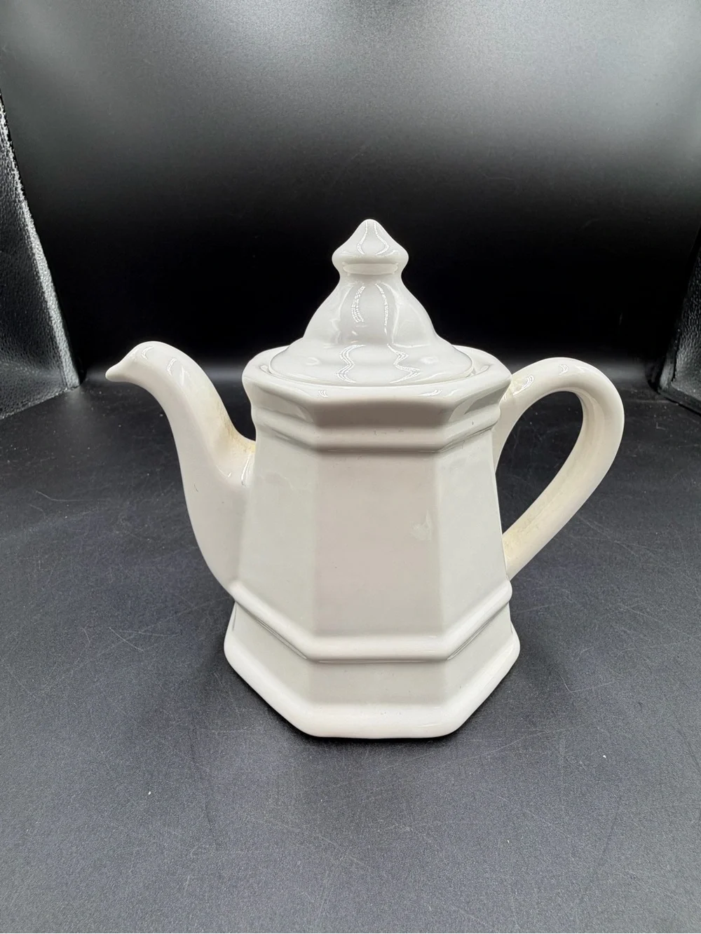 Pfaltzgraff Heritage White Ceramic Lighthouse Tower Shape Octagon Coffee Tea Pot